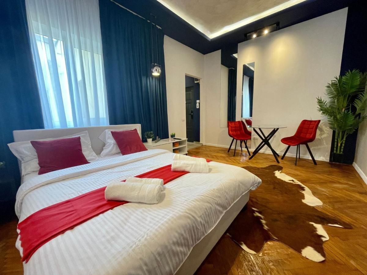 Calea Victoriei Studio By Magic Apartments Bucharest Exterior photo