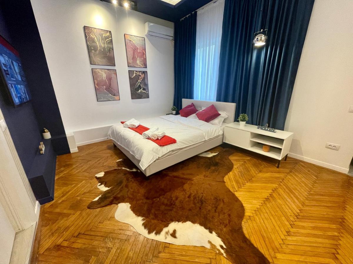 Calea Victoriei Studio By Magic Apartments Bucharest Exterior photo