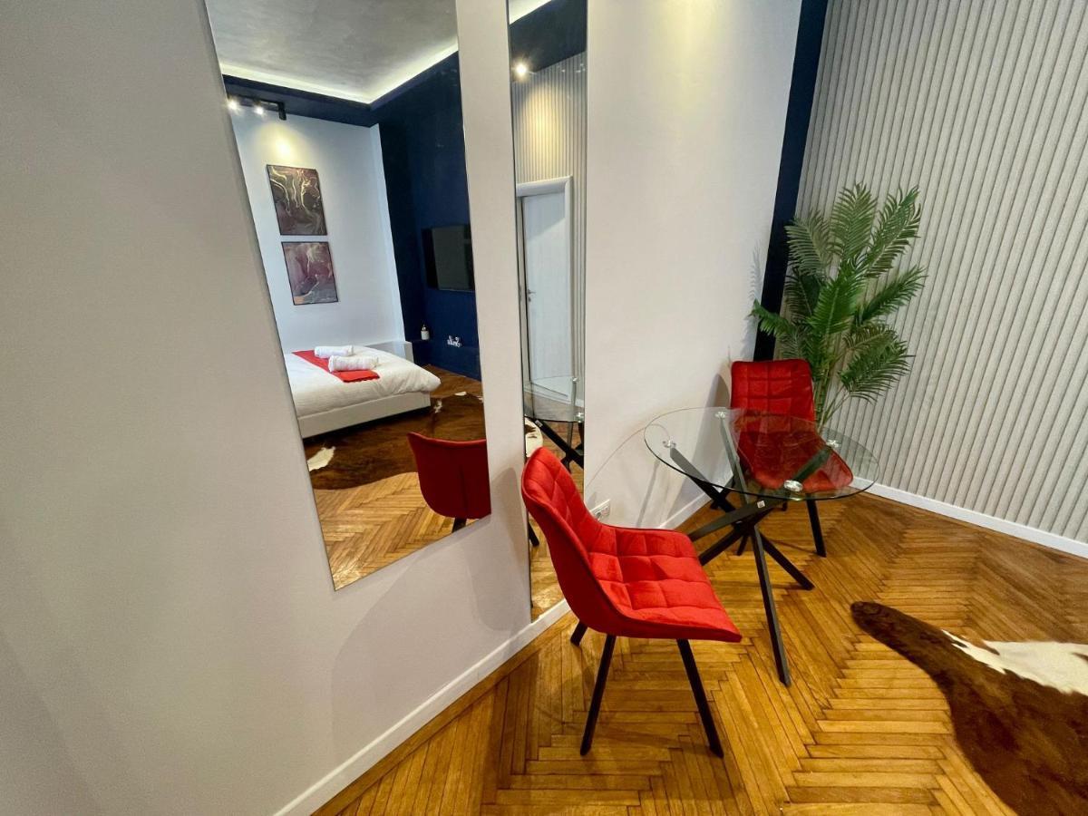 Calea Victoriei Studio By Magic Apartments Bucharest Exterior photo